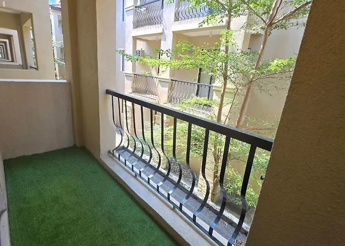 Azure Urban Residences St Tropez Tower Near Sm Bicutan With Wave Pool Apartamento