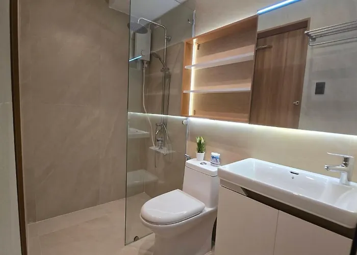 Azure Urban Residences St Tropez Tower Near Sm Bicutan With Wave Pool Apartamento Manila