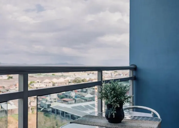 Azure Urban Residences St Tropez Tower Near Sm Bicutan With Wave Pool Apartamento *