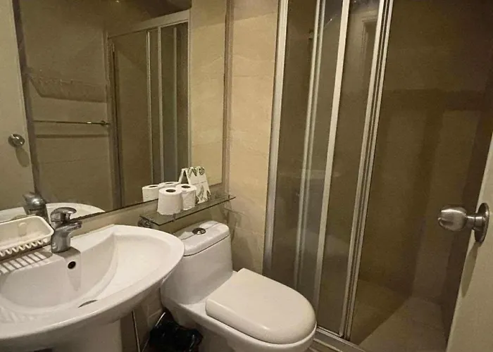 Azure Urban Residences St Tropez Tower Near Sm Bicutan With Wave Pool Apartamento