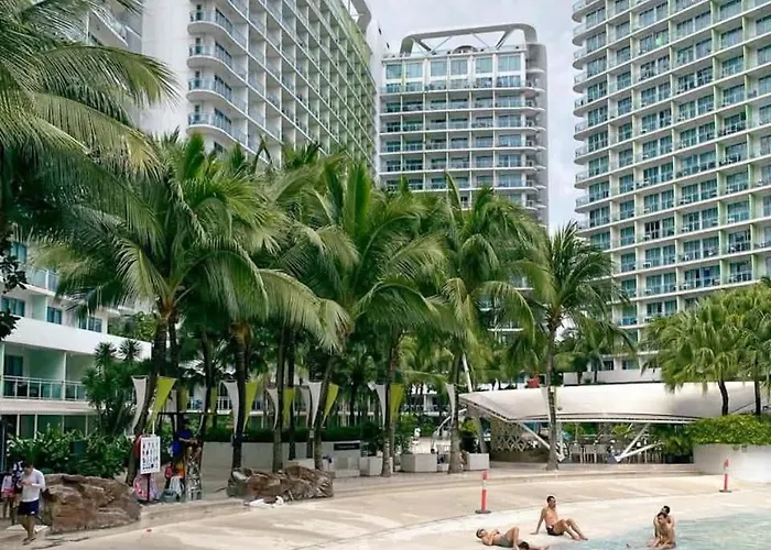 Azure Urban Residences St Tropez Tower Near Sm Bicutan With Wave Pool Apartamento